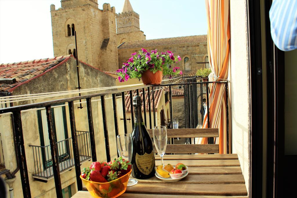 Gaia Holidays Apartments Cefalù Exteriör bild