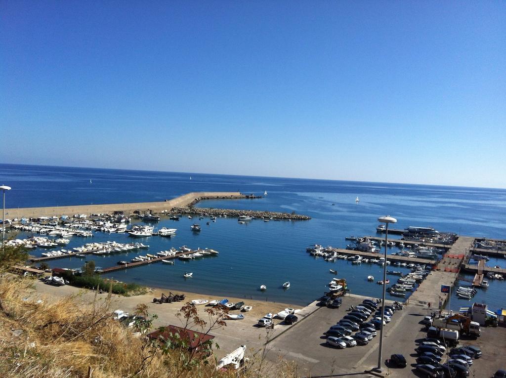Gaia Holidays Apartments Cefalù Exteriör bild